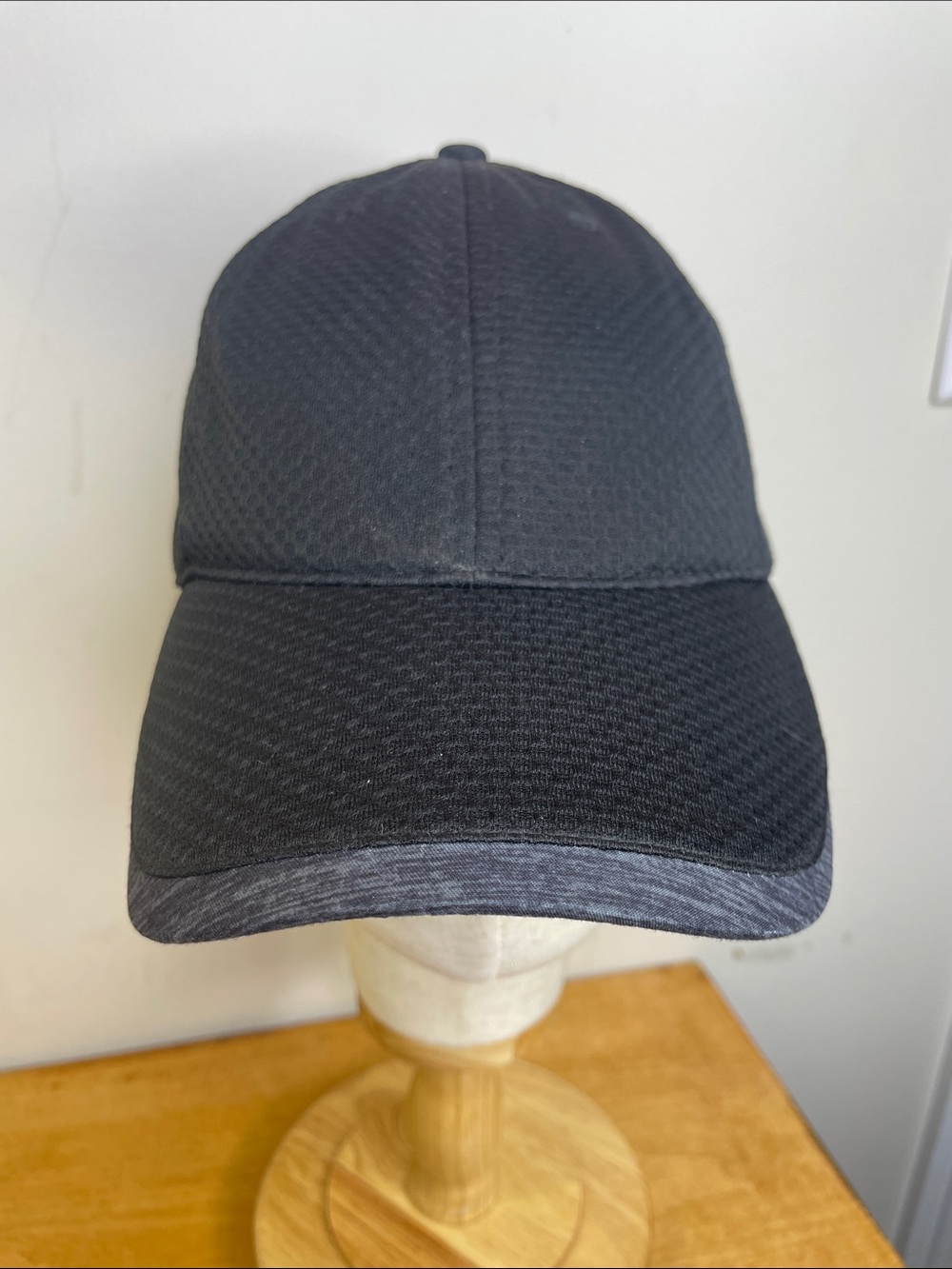 Men's Performance Baseball Cap - Black